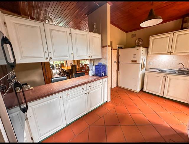 4 BEDROOM HOUSE FOR SALE IN DAWNCLIFFE